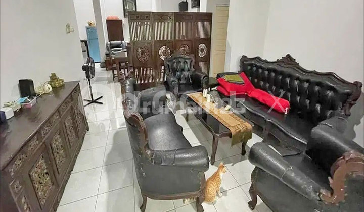 East Cempaka Putih House, Cempaka Putih, Central Jakarta 1