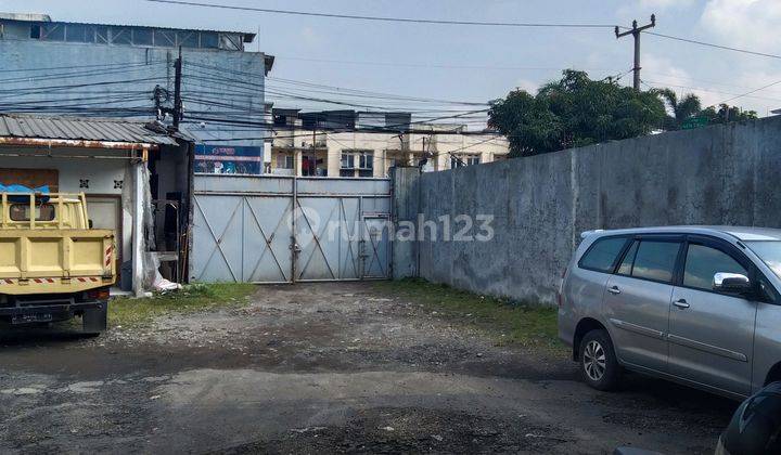 Gudang konstruksi siap pakai dekat tol marga asih 2