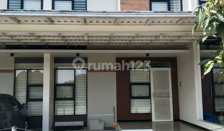 2 Rumah Jadi Satu Taman Kopo Indah Siap Huni