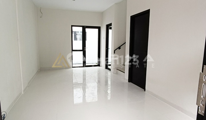 Disewakan Cepat Rumah Baru 2 Lantai Diamond Pavilion Di Batam Center
Disewakan Cepat Rumah Baru 2 Lantai Diamond Pavilion Di Batam Center