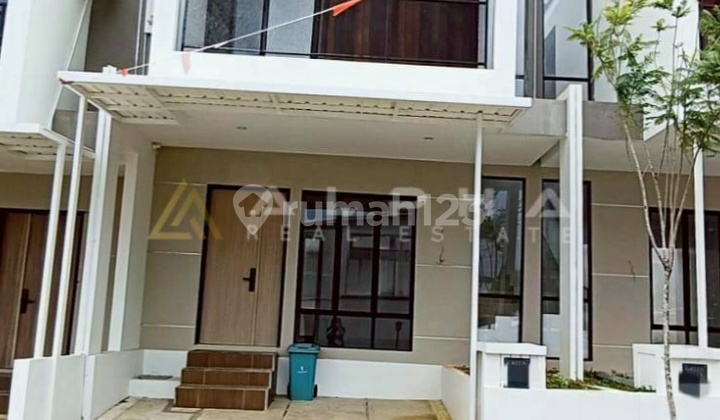 For Sale Fast 2-Story House Green Hills Central Hill In Batam Center For Sale Fast 2-Story House Green Hills Central Hill In Batam Center