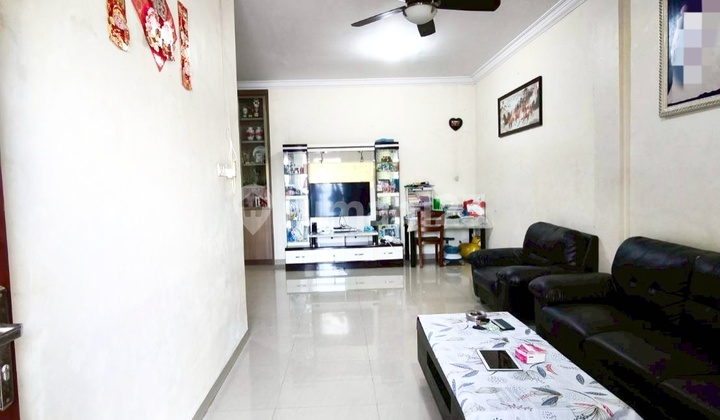Quick Sale 3-Story House in Nusa Jaya, Seipanas Batam Center