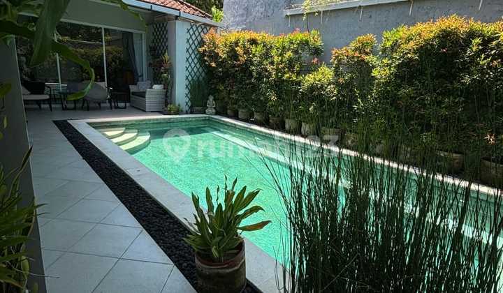 Luxury Villa 5br Fully Furnished Di Sanur Mertasari