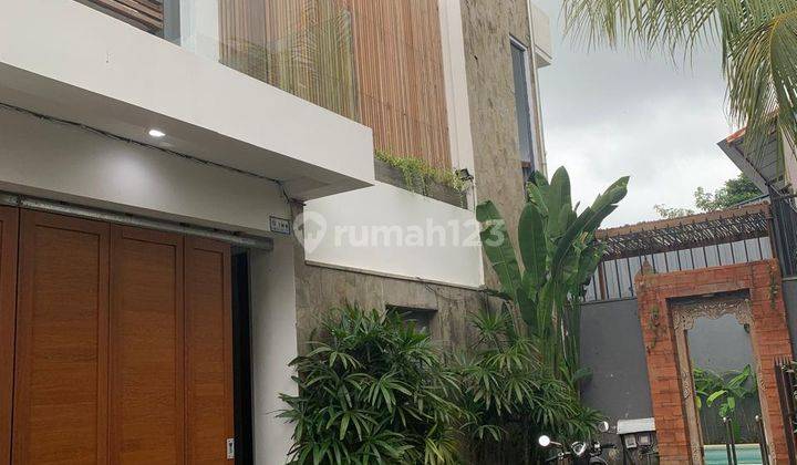 Villa 4BR Fully Furnished in One Gate Cluster Jimbaran  2