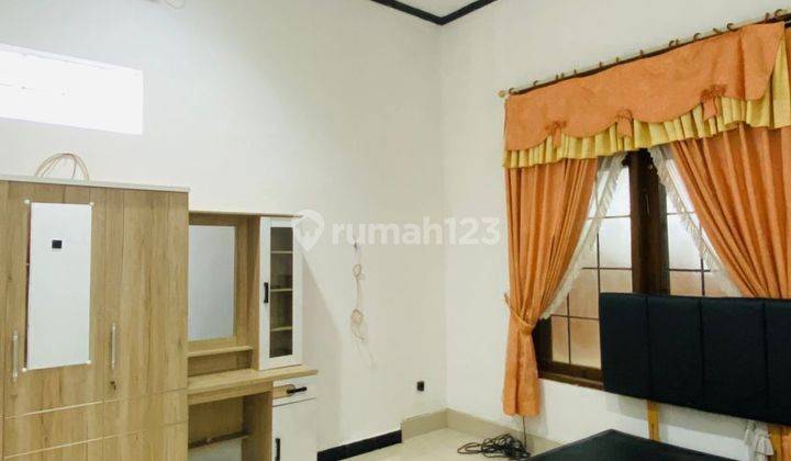 Rumah Bagus 2 Lantai Di Perumahan Elit Gatsu 2