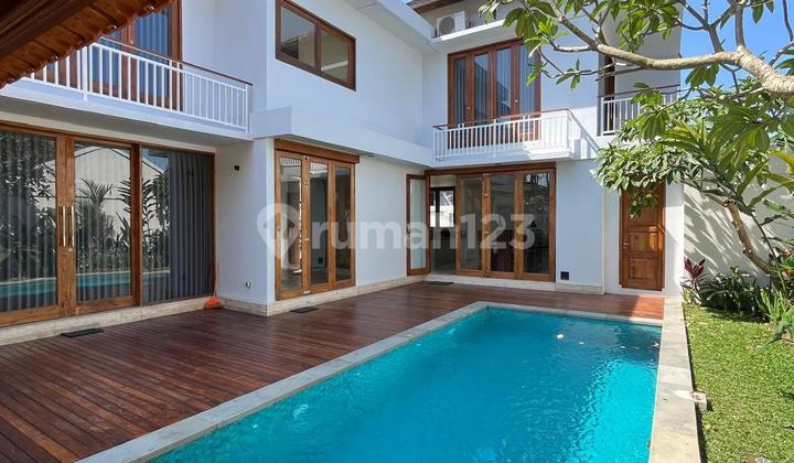 Beautiful Villa 3br Fully Furnished In Buduk Tumbak Bayuh Badung Beautiful Villa 3br Fully Furnished In Buduk Tumbak Bayuh Badung