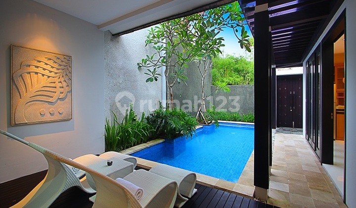 Villa Cantik Private Pool Di Area Komplek Villa Seminyak 