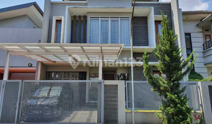 Rumah Cakep Mewah Siap Huni Semi Furnish Di Singgasana Pradana, Mekar Wangi Rumah Cakep Mewah Siap Huni Semi Furnish Di Singgasana Pradana, Mekar Wangi