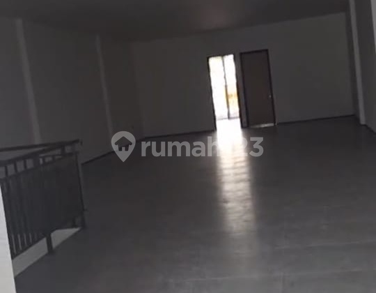 Ruang Usaha Lokasi Sangat Prime dan Strategis Pusat Keramaian Dekat Sekolah Bpk Pasir Kaliki Mainroad Ruang Usaha Lokasi Sangat Prime dan Strategis Pusat Keramaian Dekat Sekolah Bpk Pasir Kaliki Mainroad