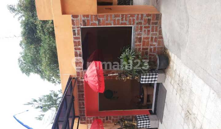 Strategic Location House / Business Space / Warehouse in Hegar Budi