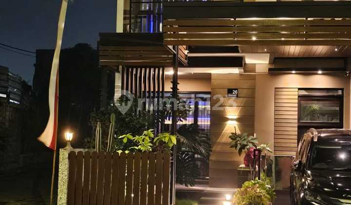 Jual Cepat Rumah Semi Villa Furnish Berkualitas, 2 Lantai, Tengah Kota Di Pasteur