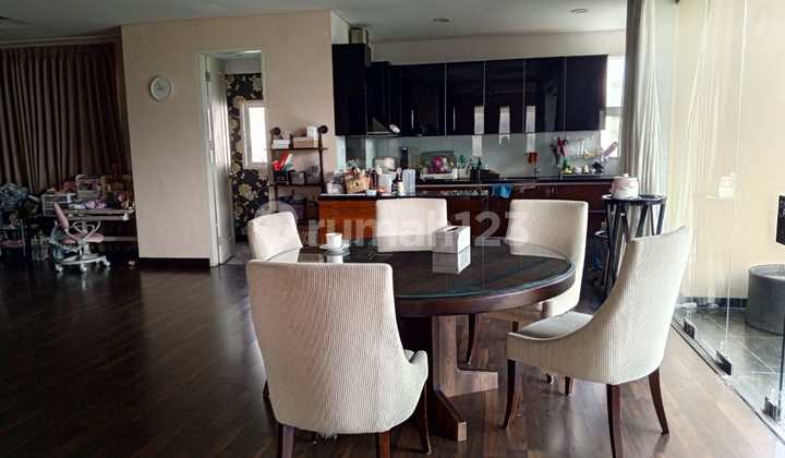 Cool Lux Semi Villa House in Dago Pakar Resort