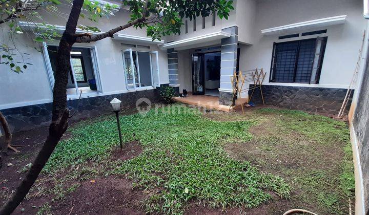 Rumah dengan Furnish siap huni di sentul 2