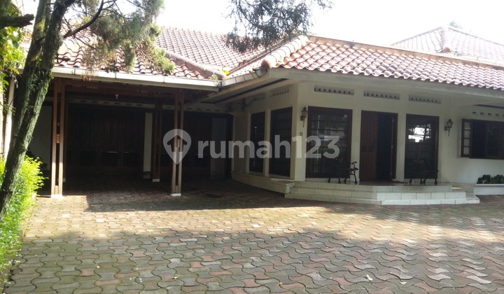 Dijual Rumah di Pusat Kota Bogor. Cocok untuk Hunian dan Usaha Dijual Rumah di Pusat Kota Bogor. Cocok untuk Hunian dan Usaha