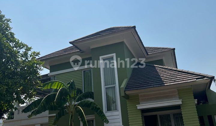 Dijual rumah 2 lantai hook siap huni di kota wisata