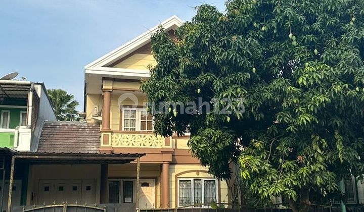 Dijual rumah 2 lantai di boulevard kota wisata cibubur