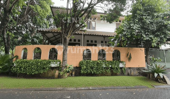 Rumah Dijual di Pondok Indah Posisi Hook