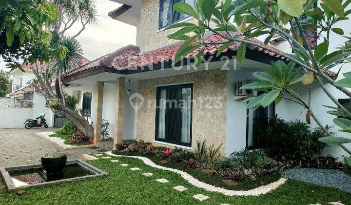 Disewa Rumah Single House Asri Ada Pool Dikemang Jaksel 1