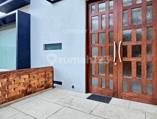 Dijual Rumah Cantik Siap Huni di Lebak Bulus 2