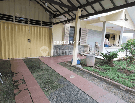 Dijual Rumah Tua Lokasi Strategis Dekat Lab School 2