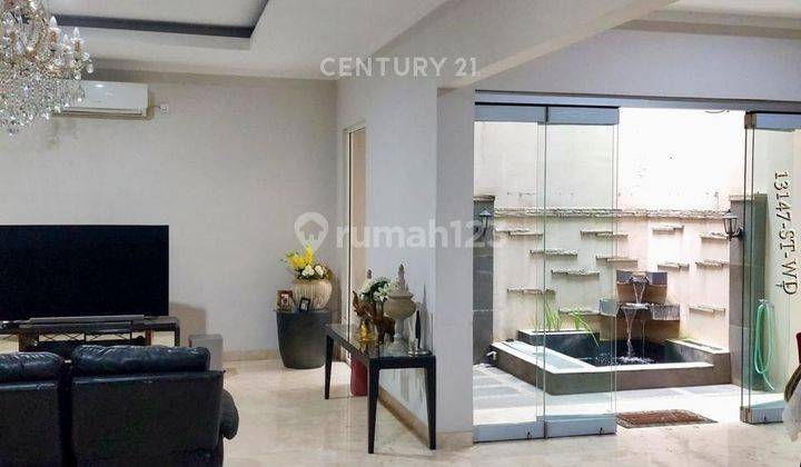 Rumah Semi Furnished Cluster Premium Kebayoran Residence  2