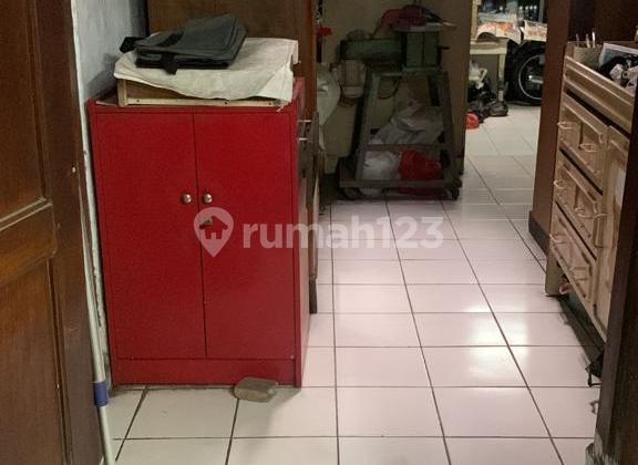 Dijual Rumah Bahan di Jalan Jayakarta Jakarta Barat 3