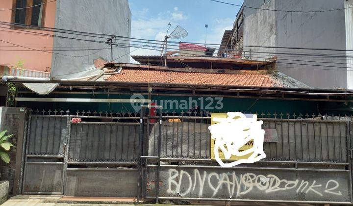  Rumah Tua di Kebon Kacang Jakarta Pusat 2