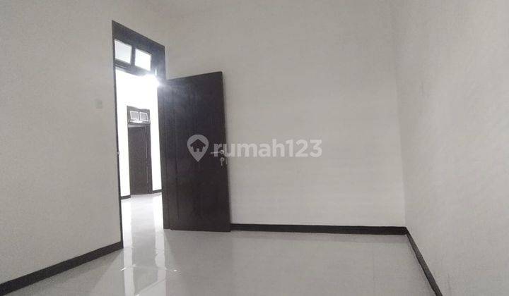 Gedung 3lantai Ex.bank di Sunter Jakarta Utara. 8