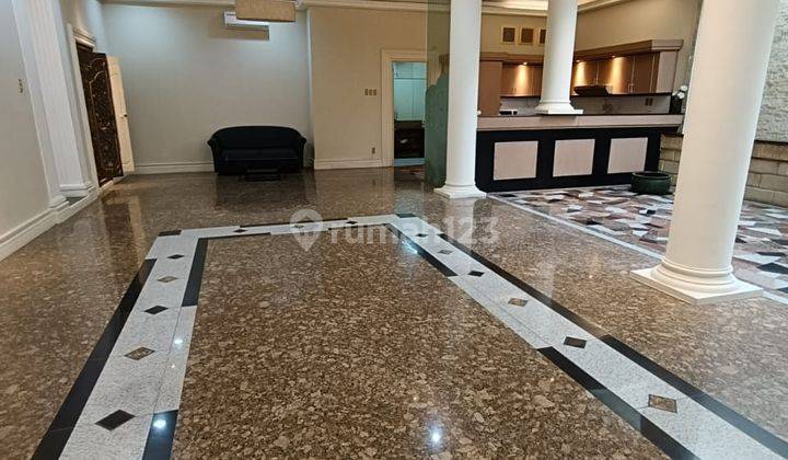 Disewa Cepat Rumah Classic Modern Permata Hijau Jakarta Selatan 1