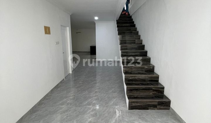 Quick Sale Brand New 3-Story House in Muara Karang IX North Jakarta Near Highway 2