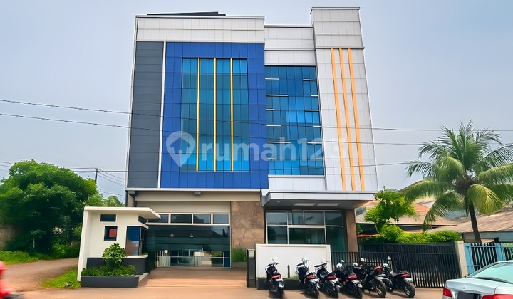 Office Building 4 Lantai Area Komersial Kemayoran Jakarta Pusat