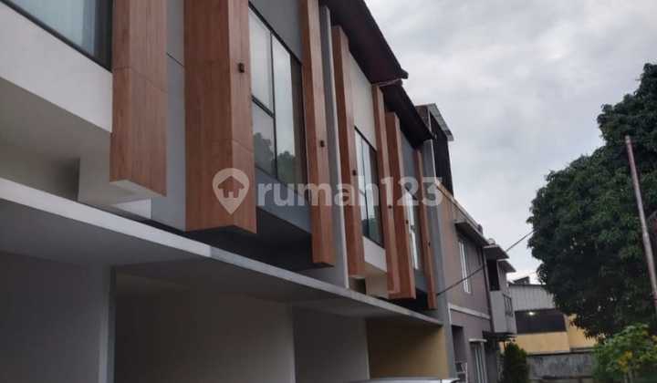 Jual Cepat Rumah Minimalis 2 Lantai Sunrise Garden Kedoya Jakarta Barat 2