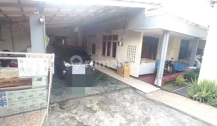 Quick Sale Prime Location House by Kemandoran Raya Street South Jakarta Near Palmerah