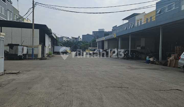 Commercial Building Warehouse Bonus Office in Elang Laut Pantai Indah Kapuk