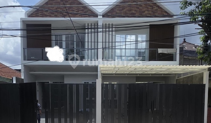 Hunian Baru Minimalis Lokasi Elit Sunrise Garden Kedoya Dekat Lapangan Padel