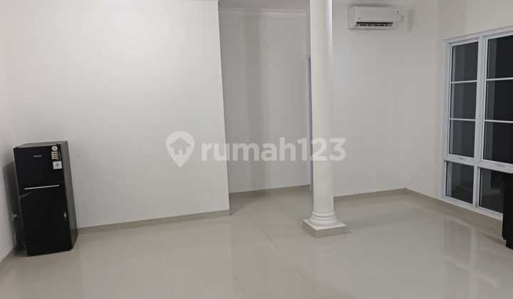 Dijual Cepat Rumah Mewah Modern Dalam Cluster Alicante Gading Serpong 2