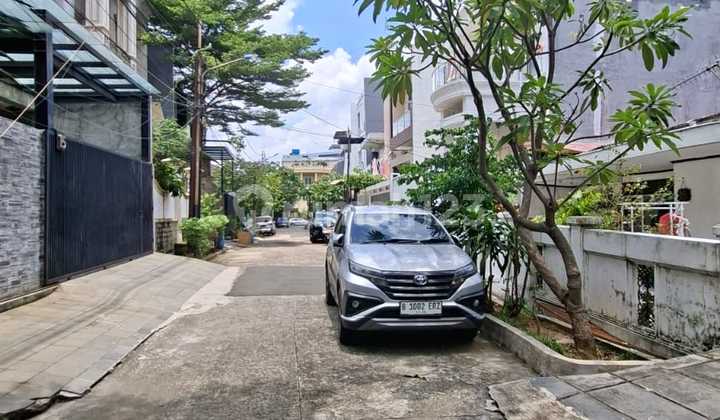 Lucky House Complex Most Favorite Ready to Occupancy Area Pluit North Jakarta 2