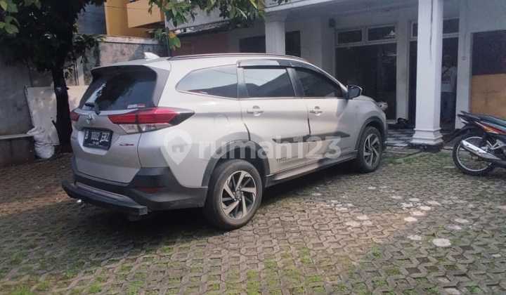 Rumah Pinggir Jalan Tebet Raya Cocok untuk Kantor dan Usaha Rumahan