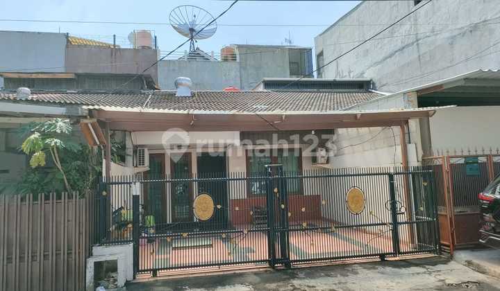 Jual Cepat Rumah Minimalis Cantik di Kelapa Puan Dekat Mall Kelapa Gading 