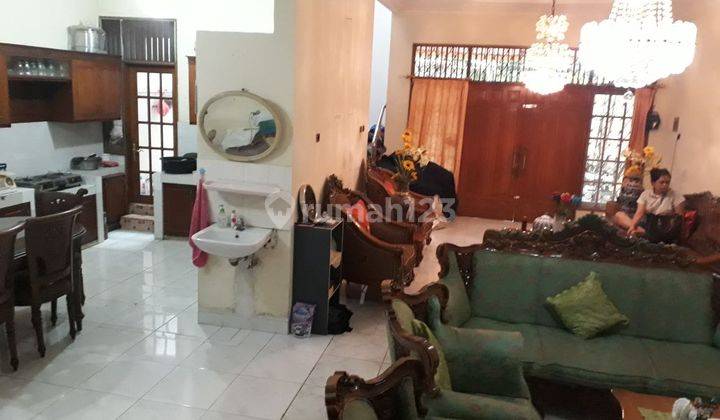 Jual Segera Rumah Lokasi Strategis di Kelapa Gading Jakarta Utara 1