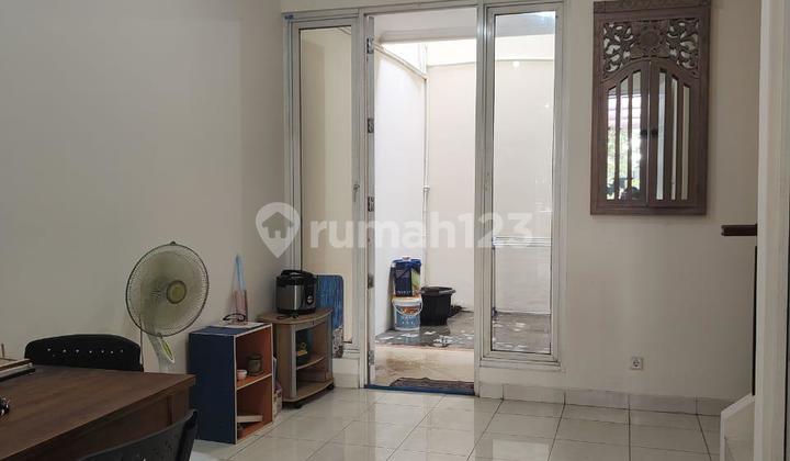 Jual Cepat Rumah Siap Huni & Strategis The Royal Residence Ujung Menteng  2