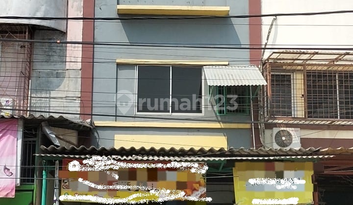 Investasi Cuan Bangunan Komersil Ruko 3 Lantai di Villa Taman Bandara Dadap Kosambi