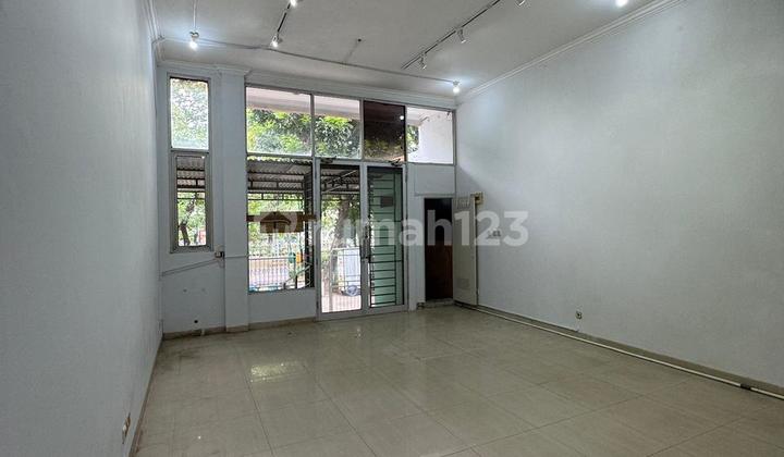 Bangunan Komersil Ruko 3 Lantai di Rawa Buaya Cengkareng Jakarta Barat Siap Pakai 2