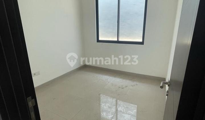 rumah pik2 milenial disewakan unfurnish , uk:6x15m2 3KT siap huni  2