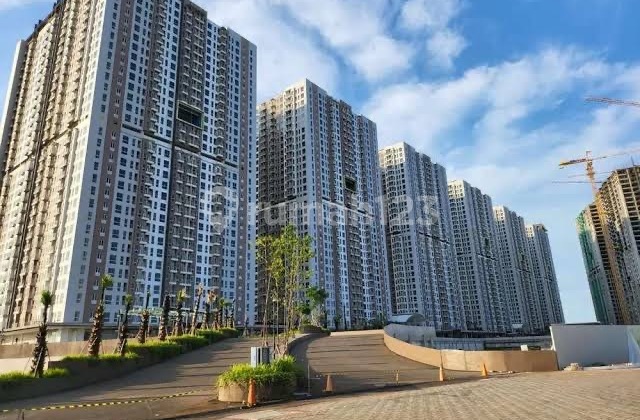 200 million can already buy a PIK apartment, Tokyo Riverside type studio.