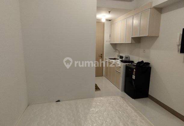 Furnish Lengkap Sewa Apartmen Pik Type Studio  1