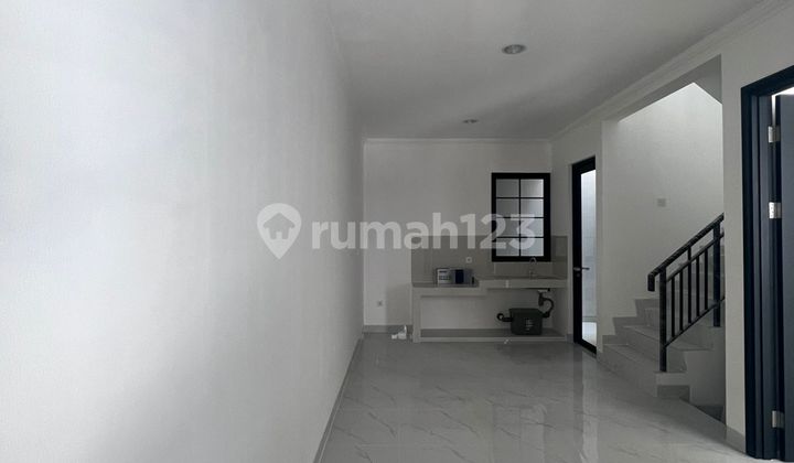 rumah pik2 depan discont up to 20% ,2Man cluster mewah ada balkon 3KT 