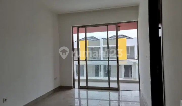 Bisa KPR, rumah pik dijual  uk:6x15m2 2lantai 3+1KT termurah,cluster  terdepan  2