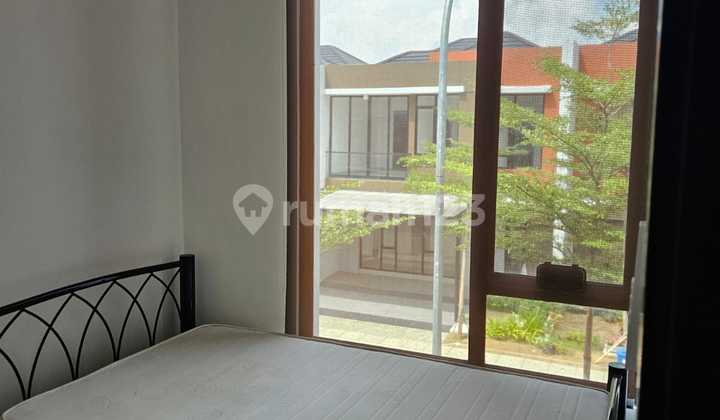 furnish rumah pik2 milenial , sewa ,uk:8x10m2 3KT siap huni 2