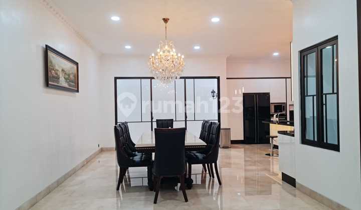 Rumah Mewah Sutera Alba Alam Sutera Semi Furnished